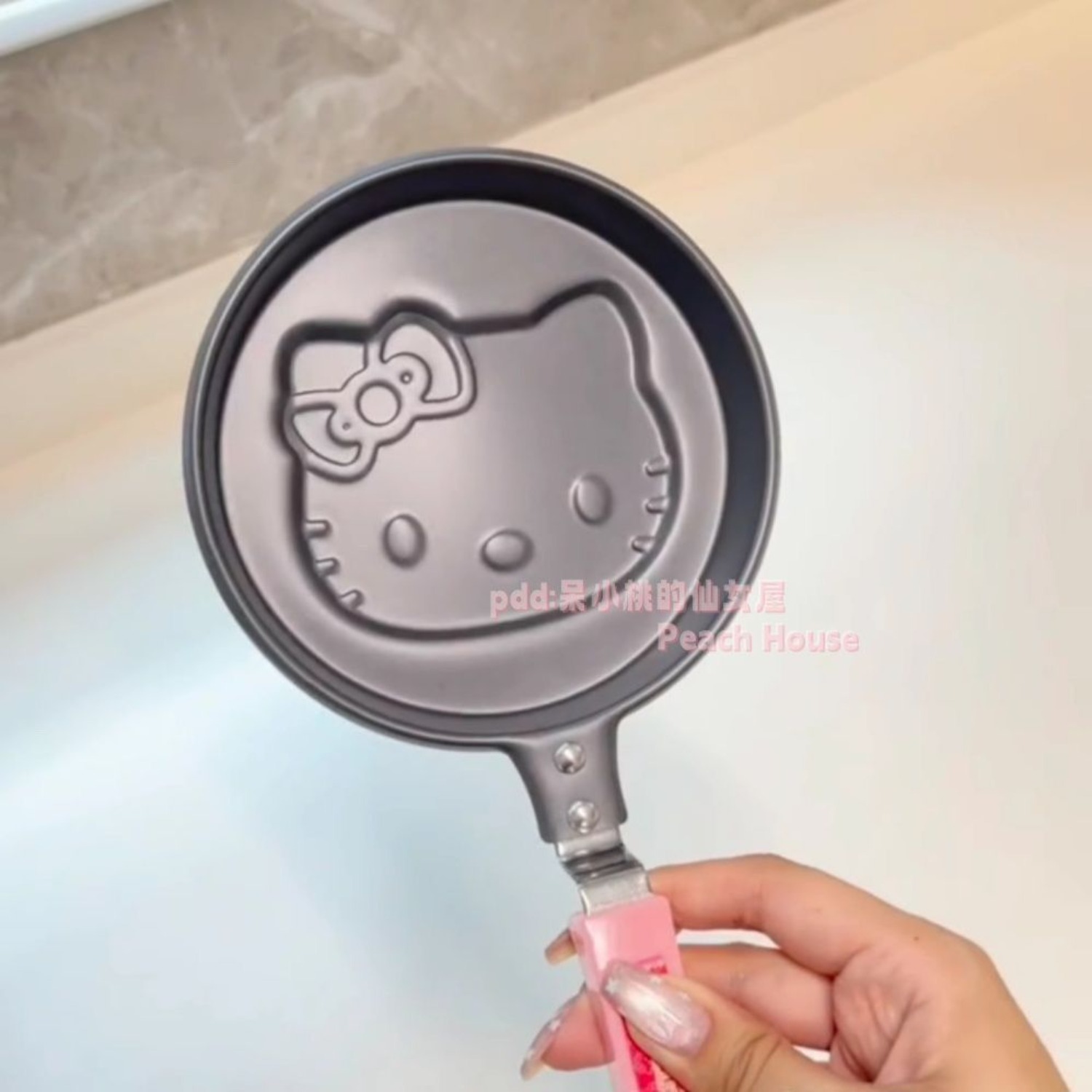 กระทะแพนเค้ก/ไข่ลายการ์ตูนเฮลโ - Kitchen Gadgets In Japan บทวิจารณ์และราคา