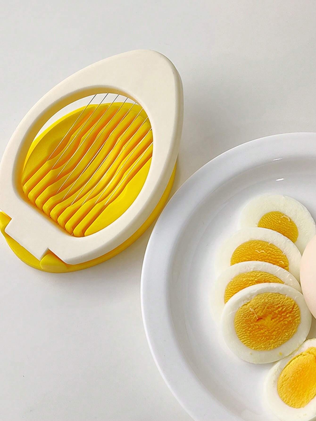 เครื่องตัดไข่สองสีอเนกประสงค์  - Kitchen Gadgets Wirecutter บทวิจารณ์และราคา